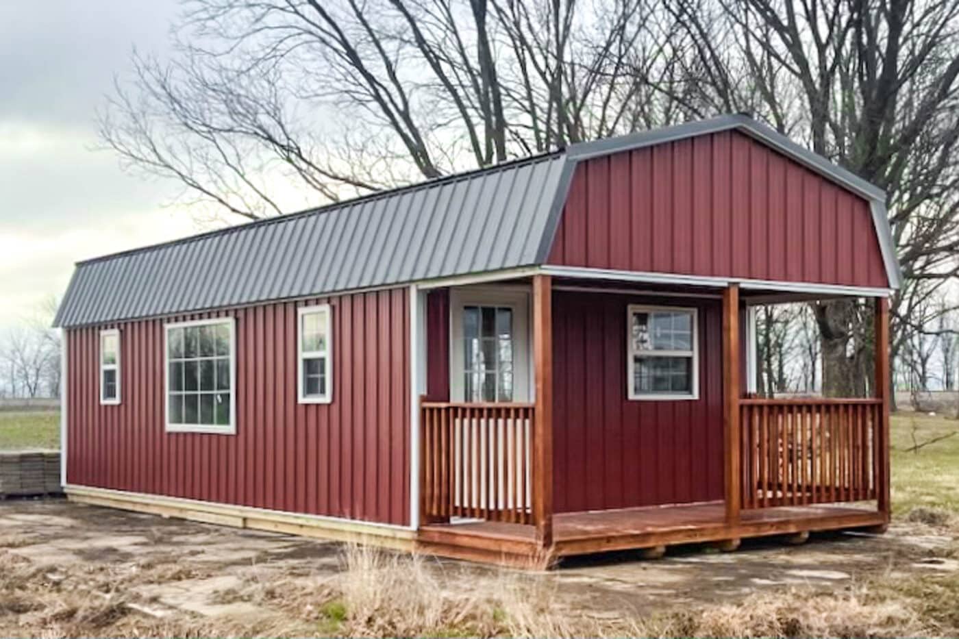 highwall lofted cabin built by Premier Barns in Missouri