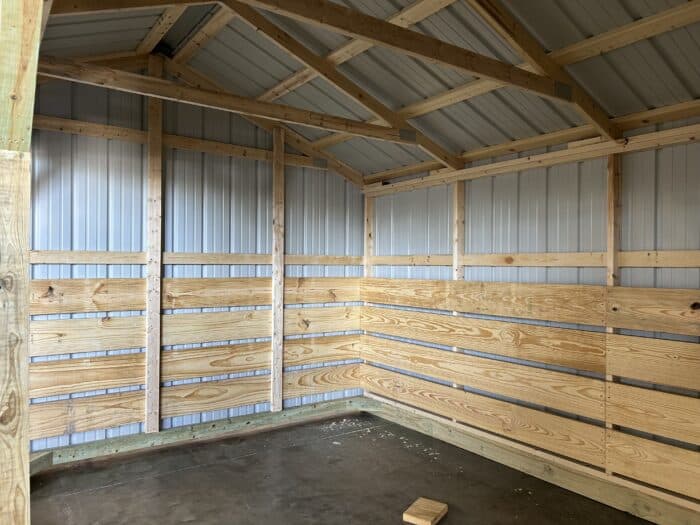 10x20 Animal Shelter