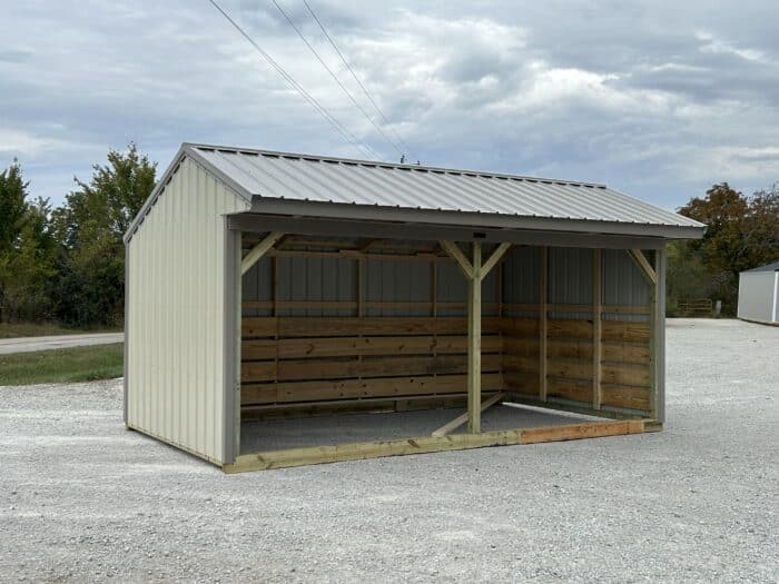 10x18 Animal Shelter