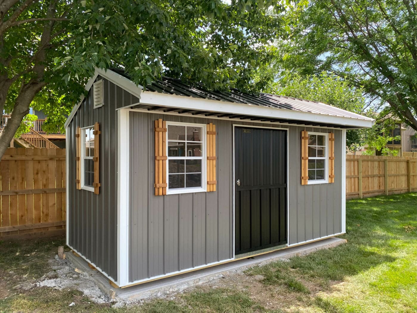 garden sheds built by Premier Barns in Missouri