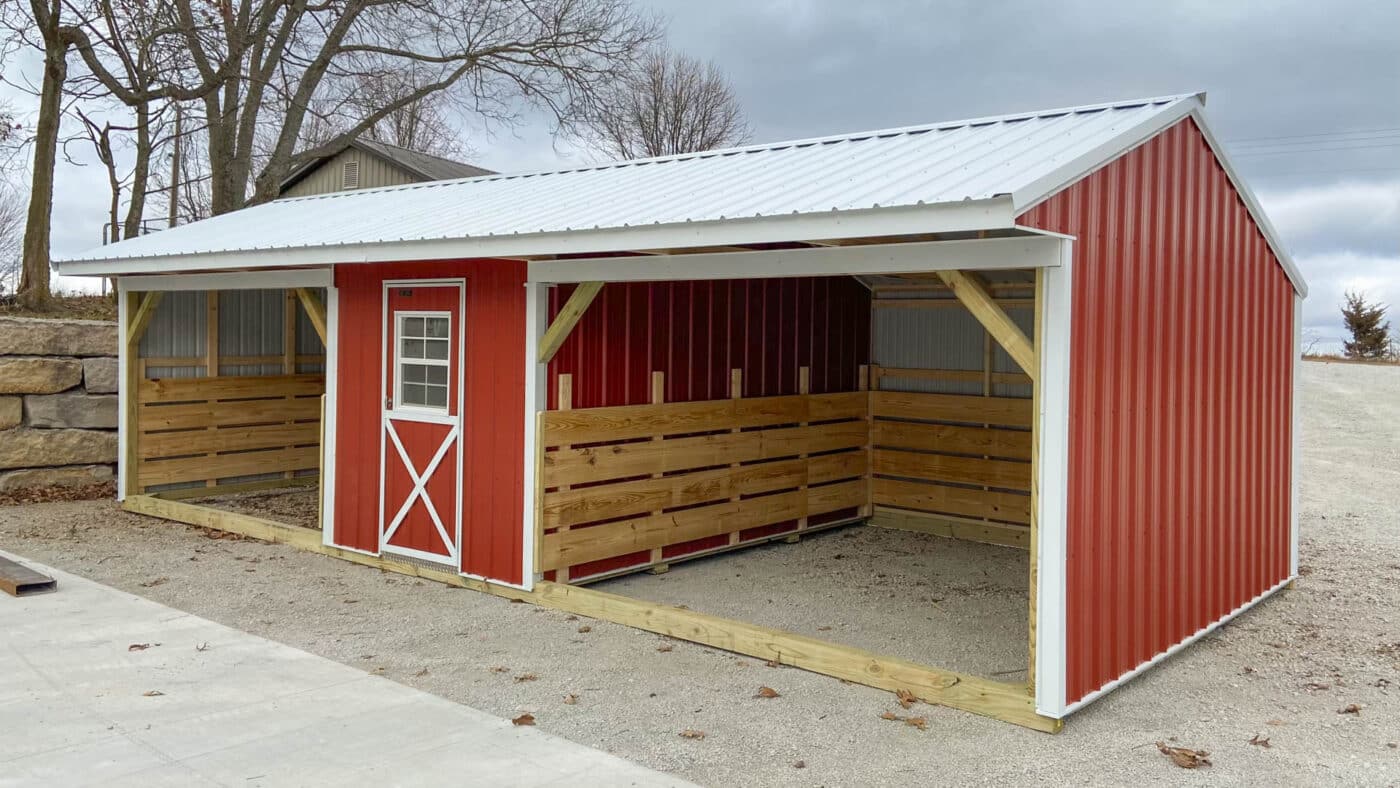run-in animal shelter shed built by Premier Barns in Missouri