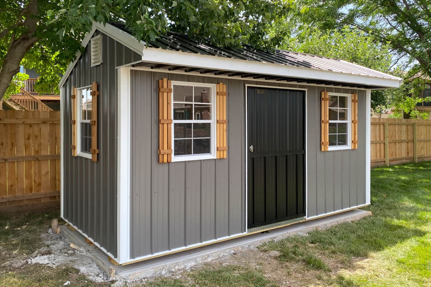 garden sheds built by Premier Barns in Missouri and Kansas